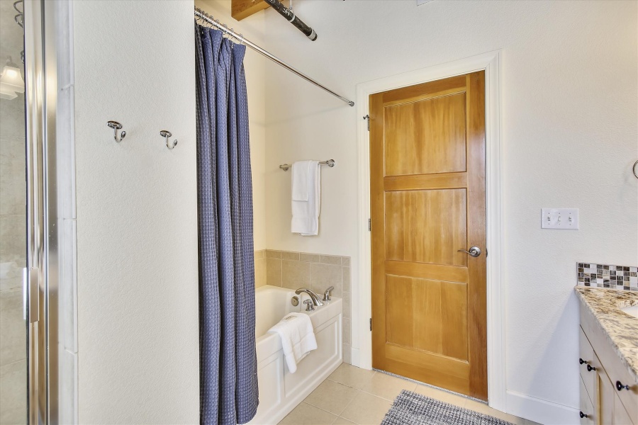 261 Pine St Unit 108, Fort Collins, Colorado, United States 80521, 2 Bedrooms Bedrooms, ,2.5 BathroomsBathrooms,Condo,Furnished,Pine St Unit 108,1045