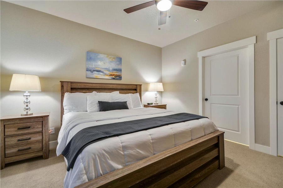 Fort Collins, Colorado, 2 Bedrooms Bedrooms, ,2 BathroomsBathrooms,Condo,Furnished,Limon,1047