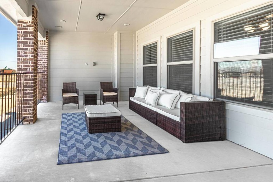 1537 Windermere Way, Farmer\'s Branch, Texas, United States 75234, ,House,Furnished,Windermere Way,2361
AvenueWest | Managed Corporate Housing | 1537 Windermere Way, Farmer\'s Branch, Texas, United States 75234
Las Colinas, Corporate Housing, Furnished Rental, Temp Housing, Dallas, Frisco, Plano