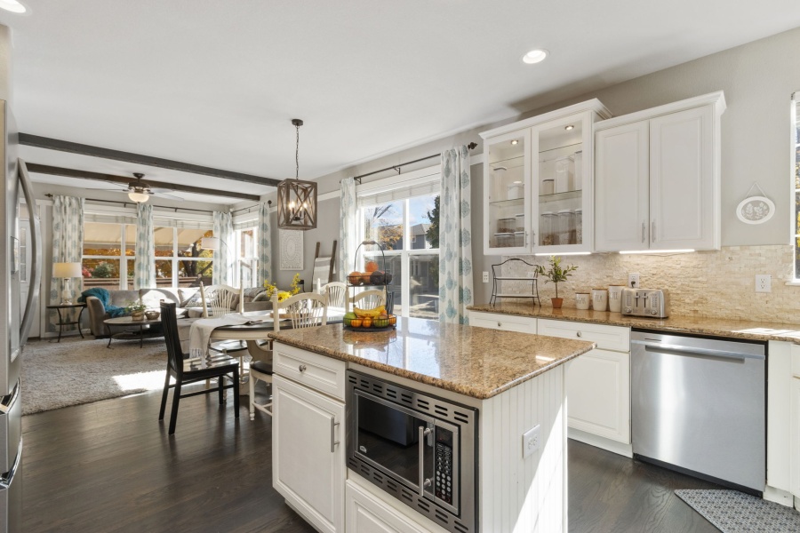 Spacious 5-Bedroom Home in Prestigious Fossil Ridge School District – Observatory Village, Fort Collins