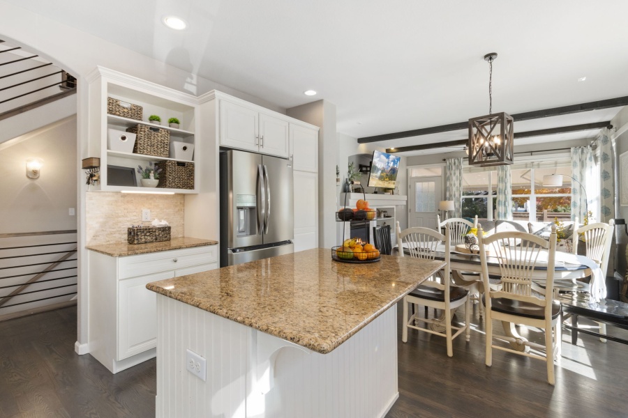 Spacious 5-Bedroom Home in Prestigious Fossil Ridge School District – Observatory Village, Fort Collins