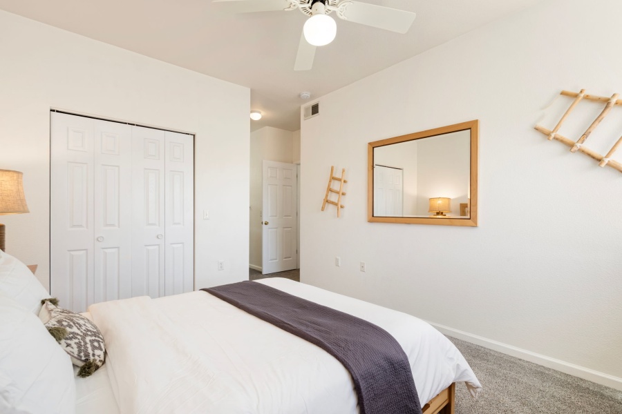 Fort Collins, 2 Bedrooms Bedrooms, ,2 BathroomsBathrooms,Condo,Furnished,RockBridge,Wheaton,2,2719