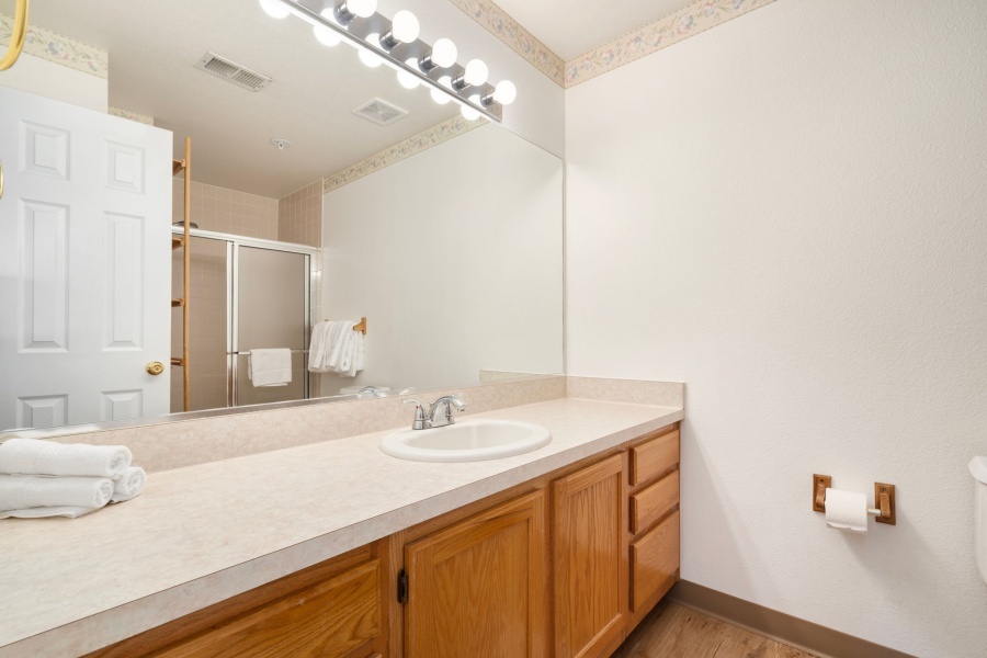 Fort Collins, 2 Bedrooms Bedrooms, ,2 BathroomsBathrooms,Condo,Furnished,RockBridge,Wheaton,2,2719