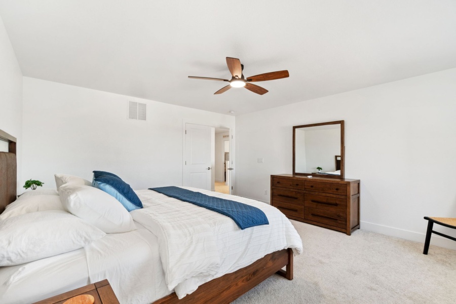 Arvada, 4 Bedroom Bedrooms, ,2.5 BathroomBathrooms,House,Furnished,West 92nd,1,855598